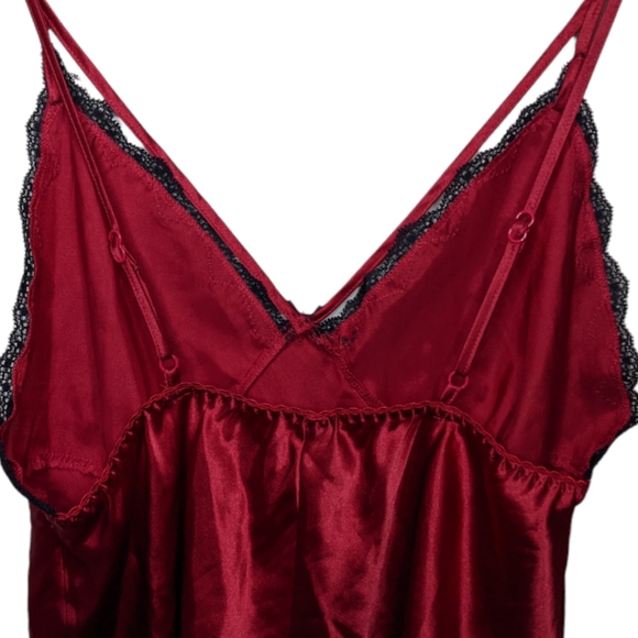 Ambrielle Red Silky Slip with Lace Trim Size M 💋 - Picture 6 of 6